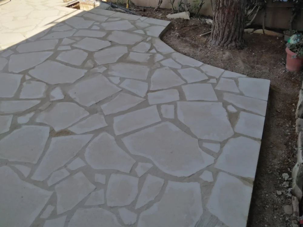 kyvides paved