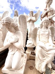 MARBLE STATUE(1)