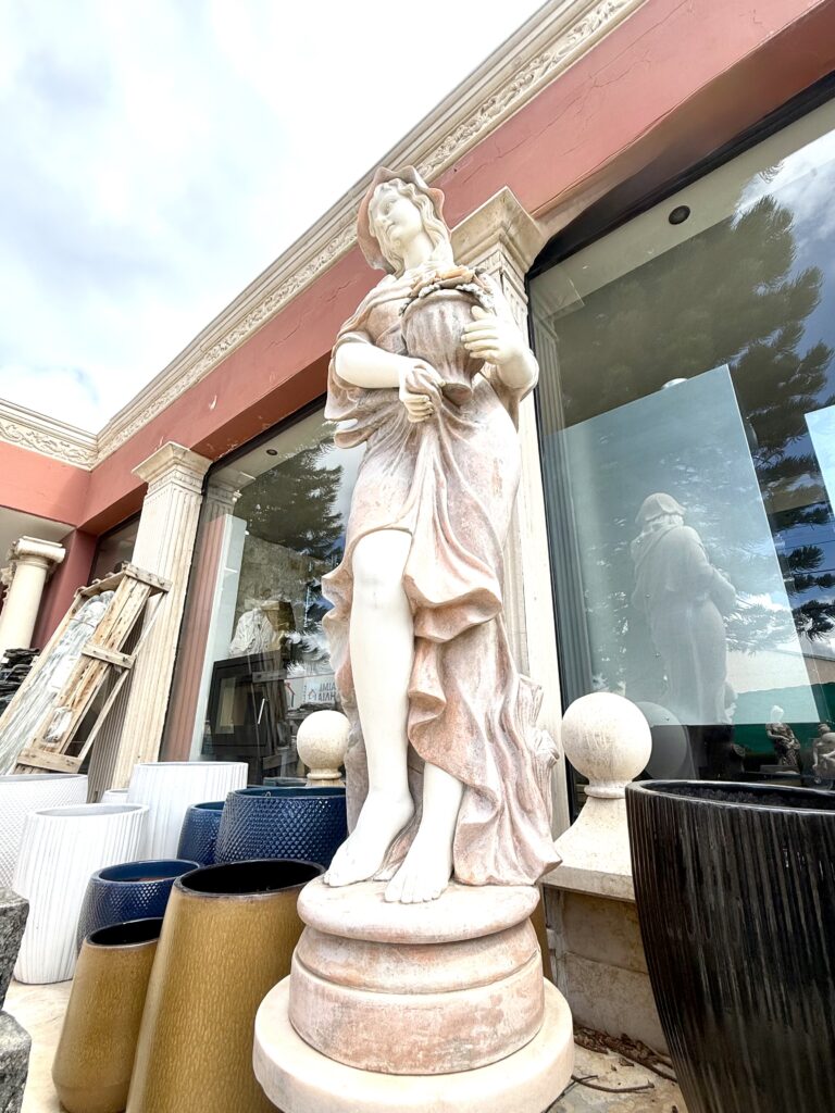 MARBLE STATUE(3)