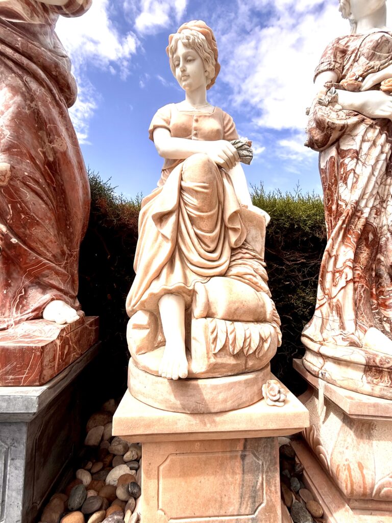 MARBLE STATUE(8)